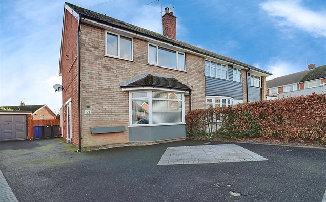 Cardington Close, Newcastle-Under-Lyme, ST5 - Stephenson Browne