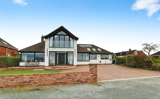 4 bedroom bungalow for sale