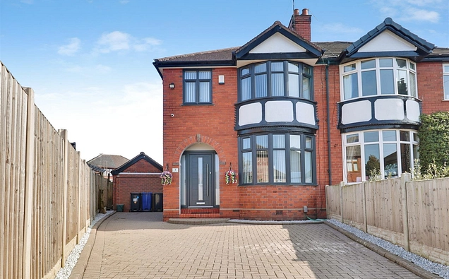 Oakdene Grove, Newcastle-Under-Lyme, ST5 - Stephenson Browne