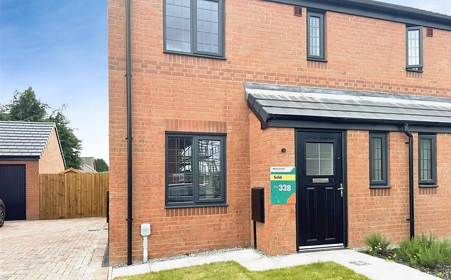 Greywillow Drive, Shavington, Crewe, CW2 - Stephenson Browne