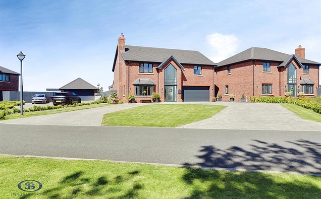 Heathend Farm, Hassall Road, Alsager, ST7 - Stephenson Browne