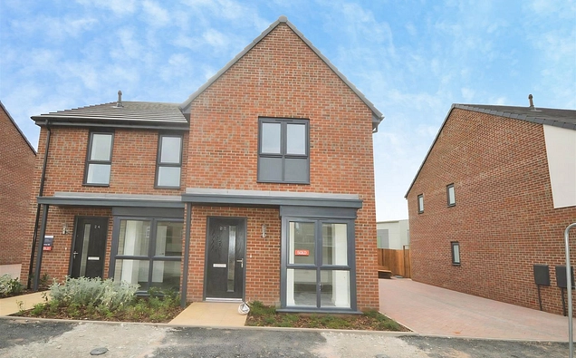 Wilmot Drive, Knutton, Newcastle Under Lyme, ST5 - Stephenson Browne