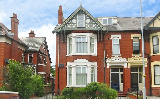 Nantwich Road, Crewe, Cheshire, CW2 - Stephenson Browne
