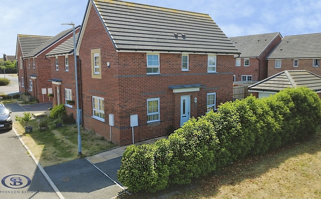 Shrewsbury Drive, Shavington, Crewe, CW2 - Stephenson Browne