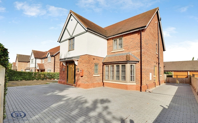 Moss Lane, Elworth, Sandbach, CW11 - Stephenson Browne