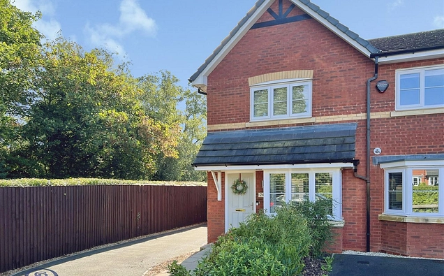Crawford Drive, Eaton, Congleton, CW12 - Stephenson Browne