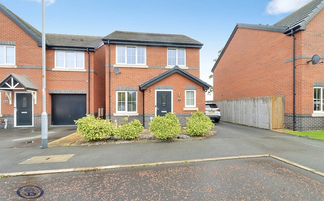 Diamond Close, Shavington, Crewe, CW2 - Stephenson Browne